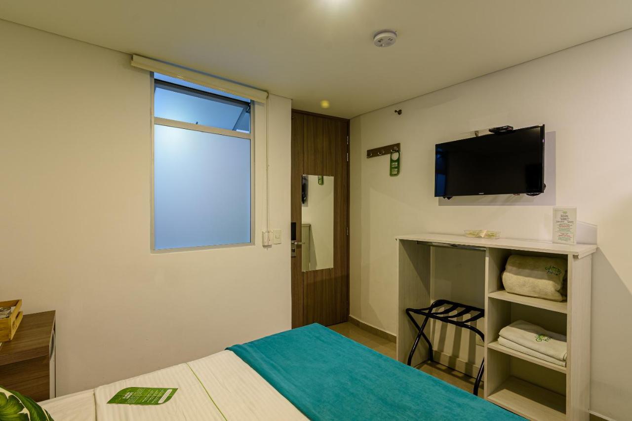 Lleras Green Hotel 메딜린 외부 사진