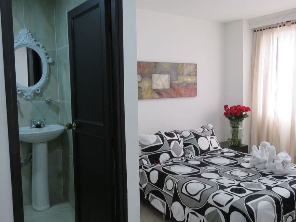 Lleras Green Hotel 메딜린 외부 사진